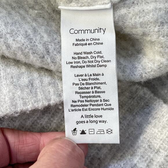 Aritzia Community Wool Yak Blend Gray Sleeveless Knit Cowl Neck Sweater Small - Picture 7 of 11